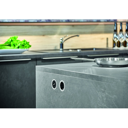 10_one_silber_kuche_betonoptik_flachenbundig_299681594